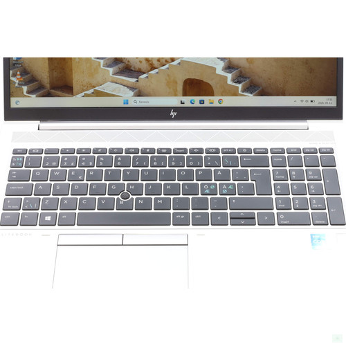 HP EliteBook 850 G8 felújított laptop i5-1135G7 16GB RAM 256SSD 15.6" FHD WIN11