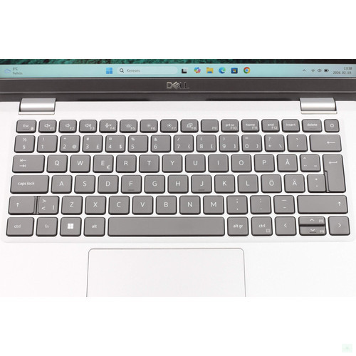 Dell Latitude 5330 felújított laptop i3-1215U 16GB RAM 256SSD 13,3" FHD WIN11
