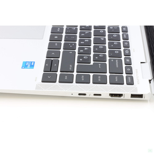 HP EliteBook x360 1040 G8 felújított laptop i5-1145G7 16GB RAM 256SSD 14" FHD Touch WIN11 HUN