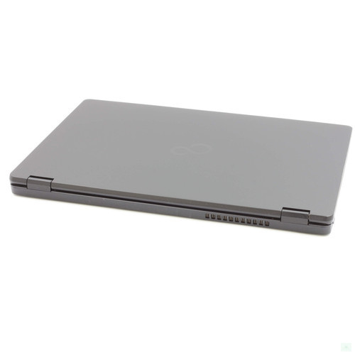 Fujitsu Lifebook U7310 felújított laptop i3-10110U 8GB RAM 256SSD 13.3" FHD WIN11 HUN