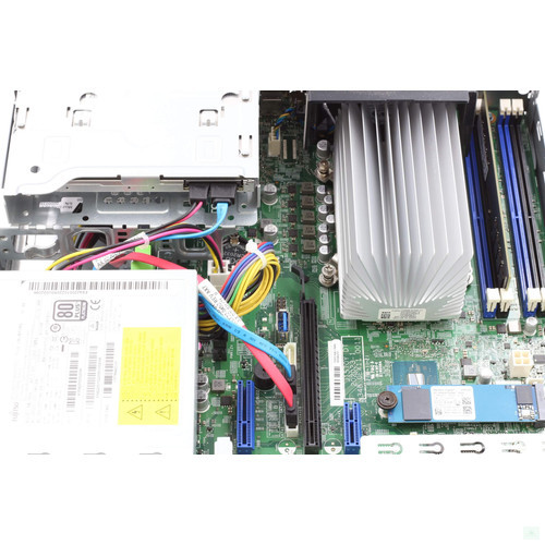 Fujitsu Esprimo D7011 felújított számítógép i7-10700 16GB RAM 256SSD SFF WIN11