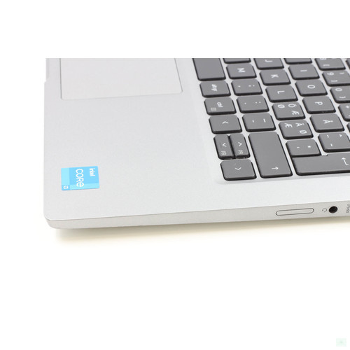 Dell Latitude 5320 felújított laptop i3-1125G4 16GB RAM 256SSD 13.3" FHD WIN11