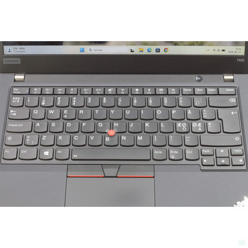 Lenovo Thinkpad T495 felújított laptop Ryzen 3 Pro 3300U 16GB RAM 256SSD 14" FHD WIN11